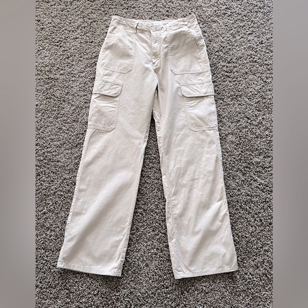 Zara Cargos